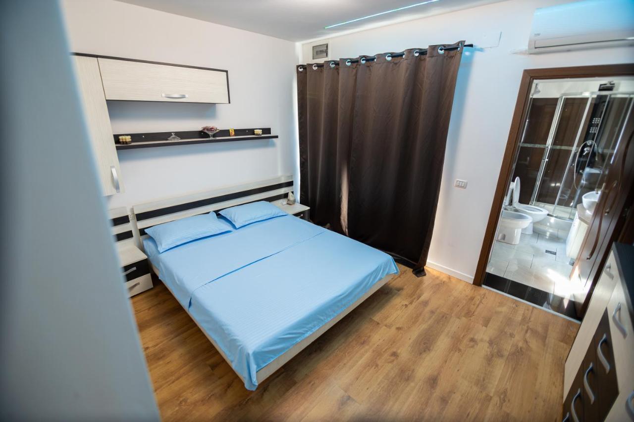 Grayhouse Apartman Arad Kültér fotó